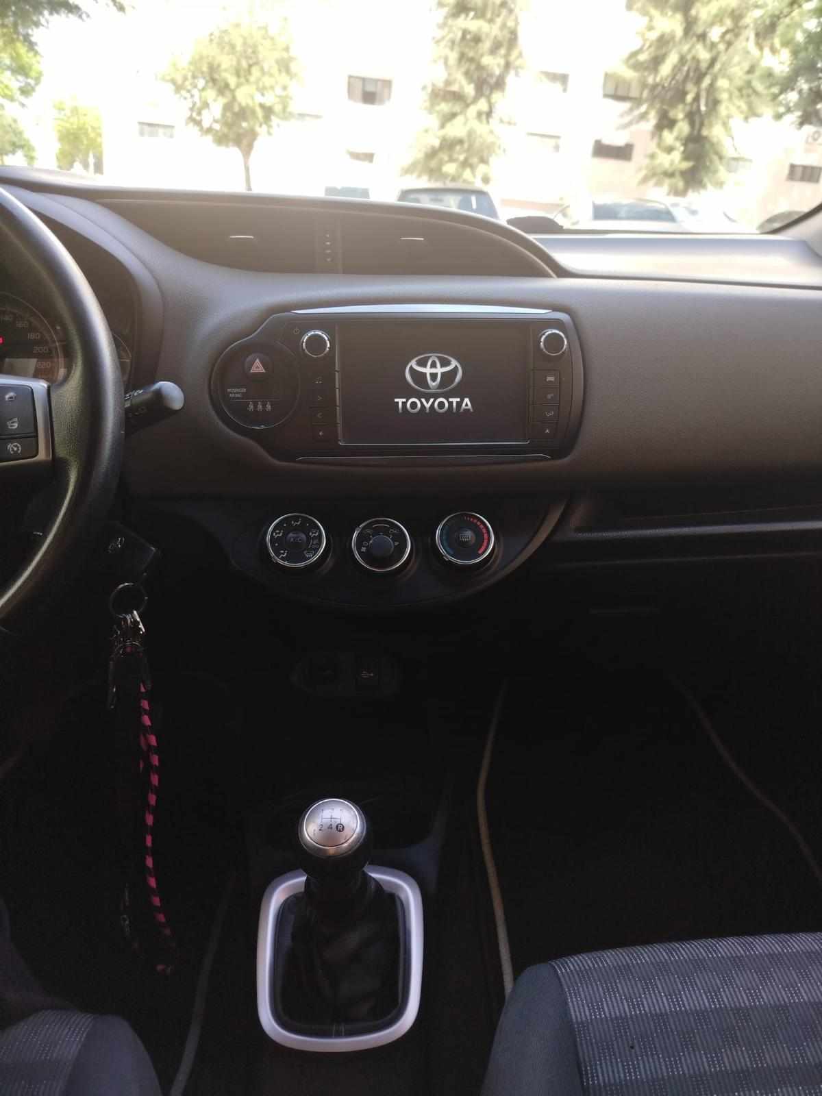 toyota-yaris-1-0-vvt-i-2017-gasolina-998cc
