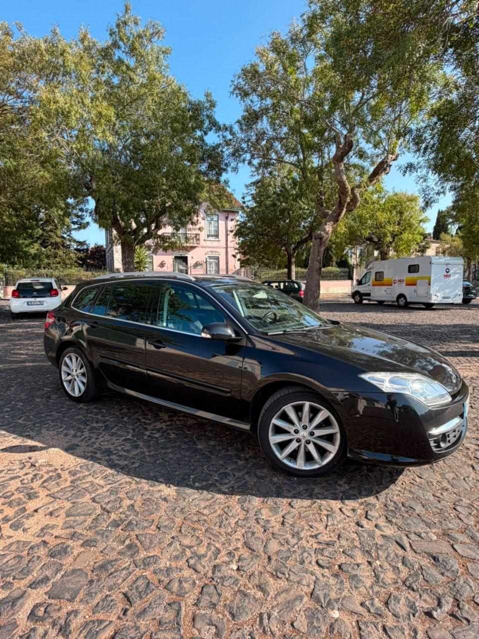 renault-laguna-2-0-dci-2008-diesel-1995cc