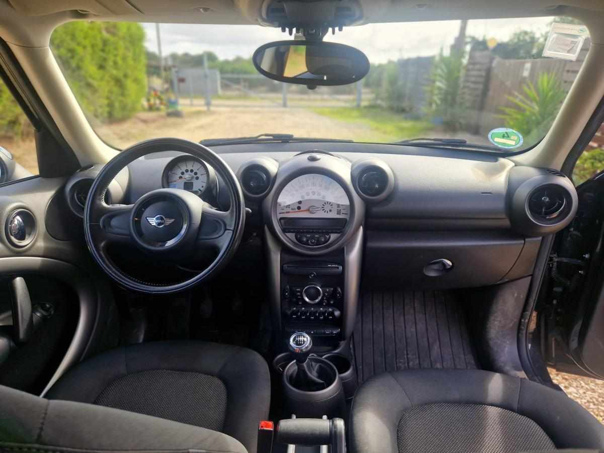 mini-countryman-d-2-0-2011-diesel-1598cc