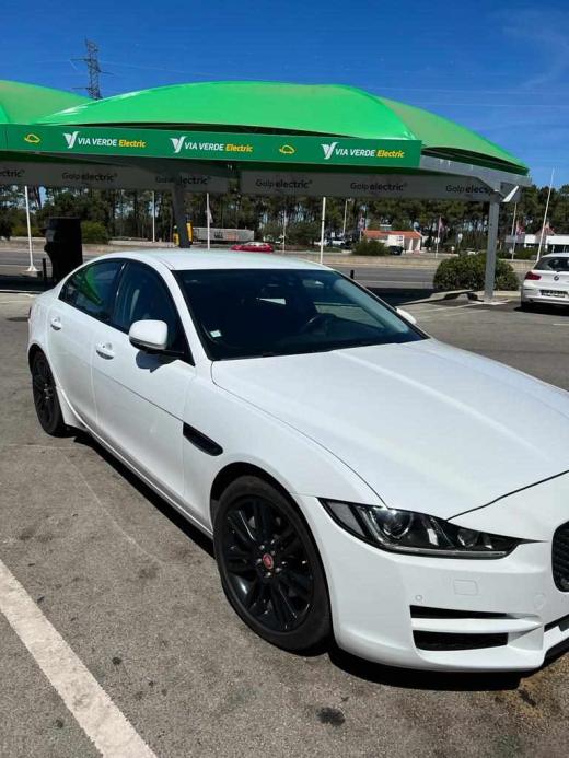 jaguar-xe-20d-2016-diesel-1999cc
