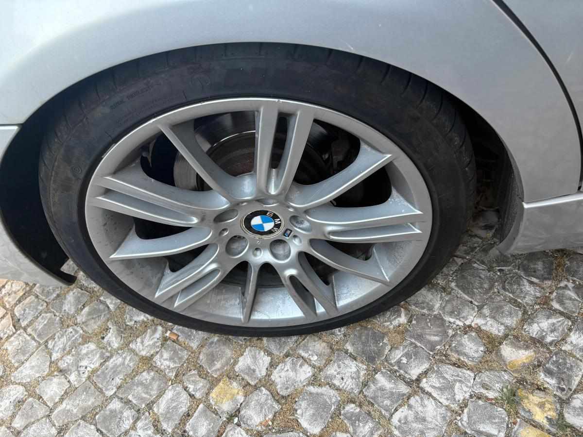 bmw-serie-3-320d-2008-diesel-1995cc
