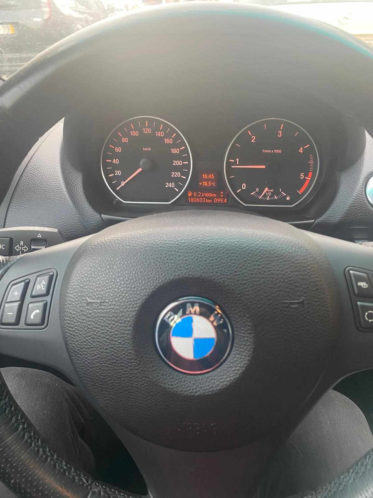 bmw-serie-1-118d-2-0-2011-diesel-1995cc