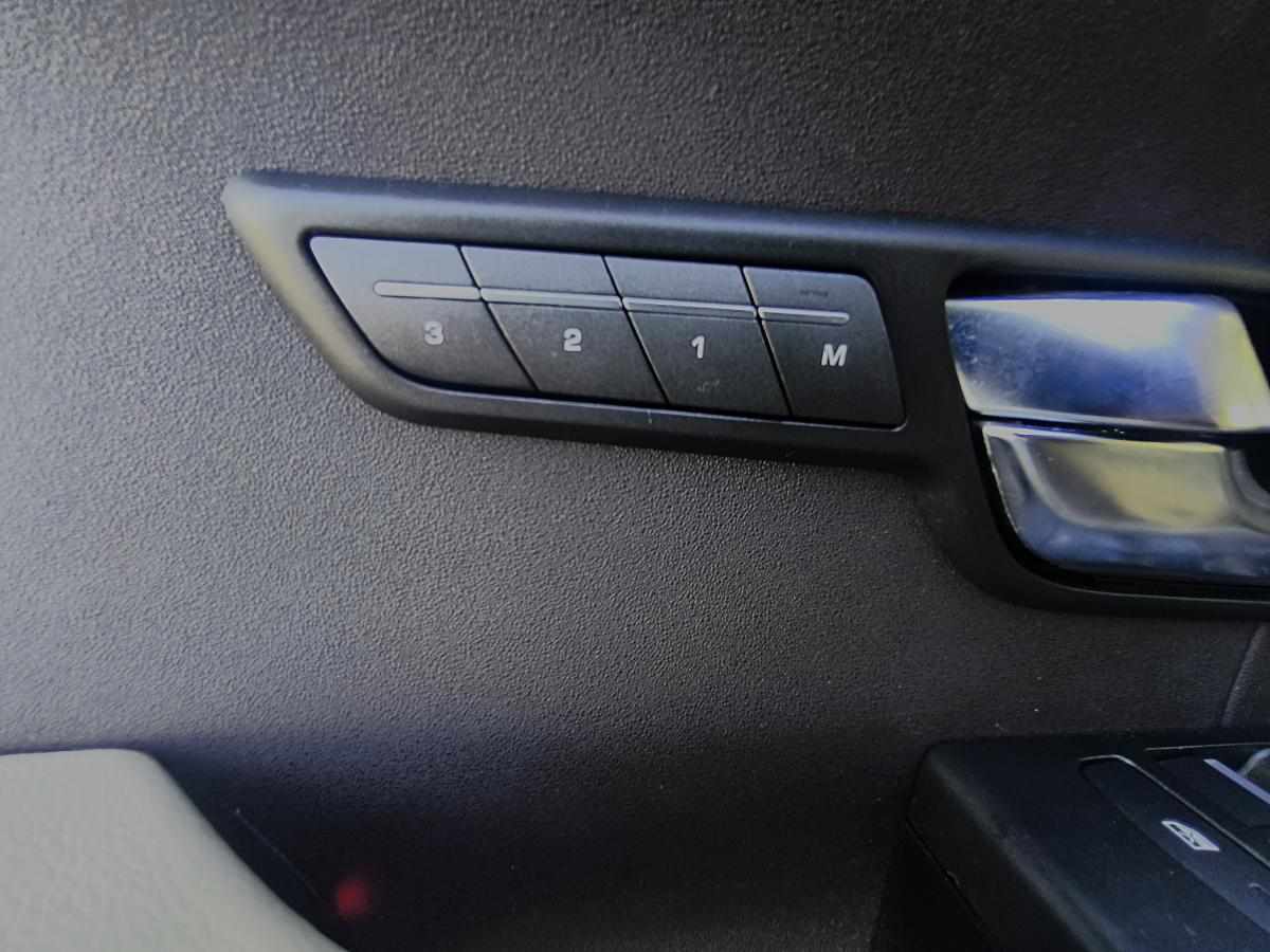 land-rover-range-rover-evoque-2-2-ed4-2012-diesel-2179cc