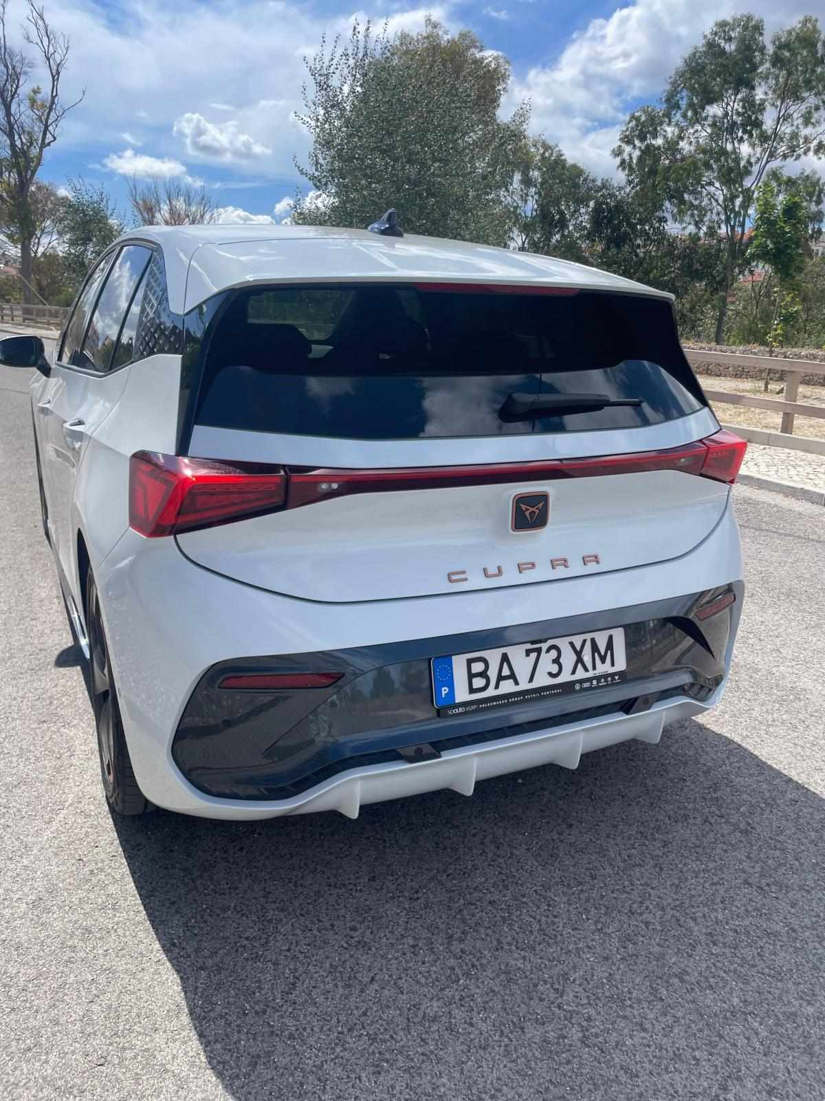 cupra-born-2023-eletrico