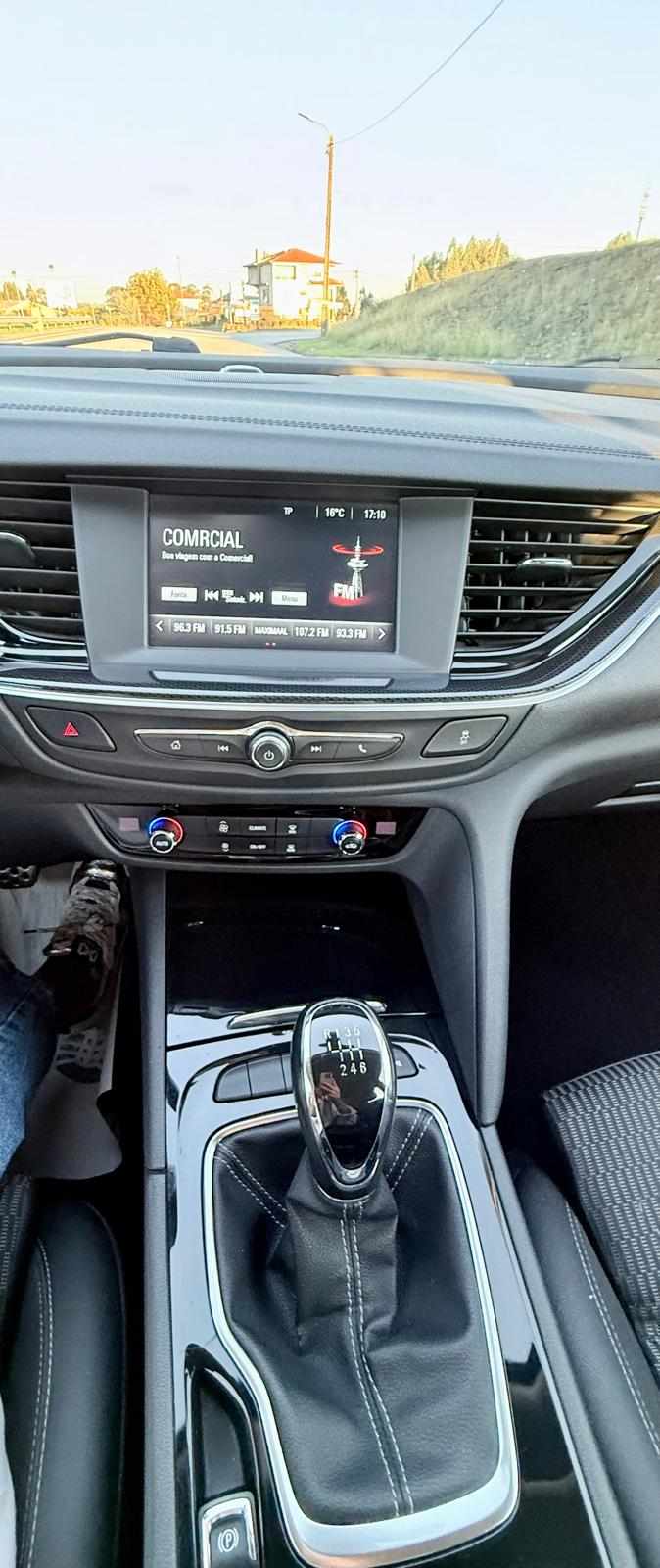 opel-insignia-1-5-turbo-2019-gasolina-1490cc