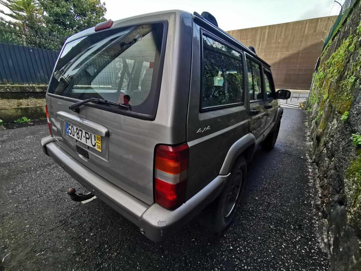 jeep-cherokee-2-5-4x4-2000-diesel-2499cc