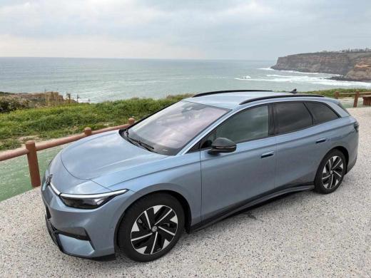 volkswagen-id-7-82-kwh-pro-2025-eletrico