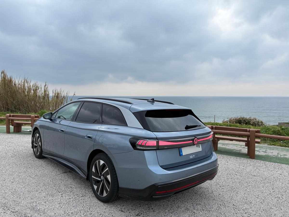 volkswagen-id-7-82-kwh-pro-2025-eletrico