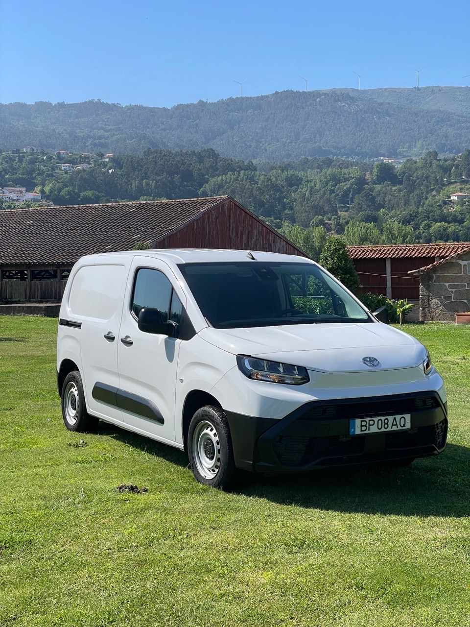 toyota-proace-city-1-5d-adblue-2024-diesel-1499cc