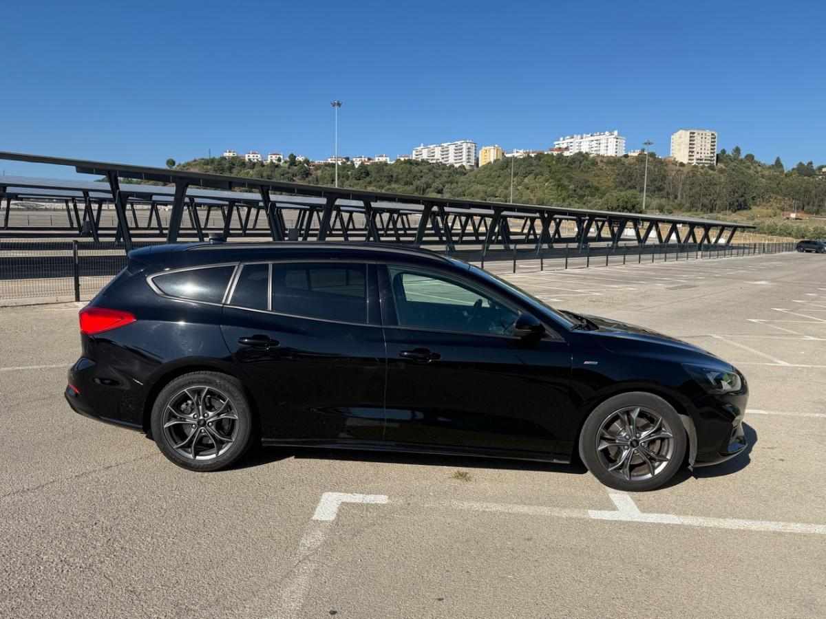 ford-focus-sw-1-6-tdci-2018-diesel-1560cc