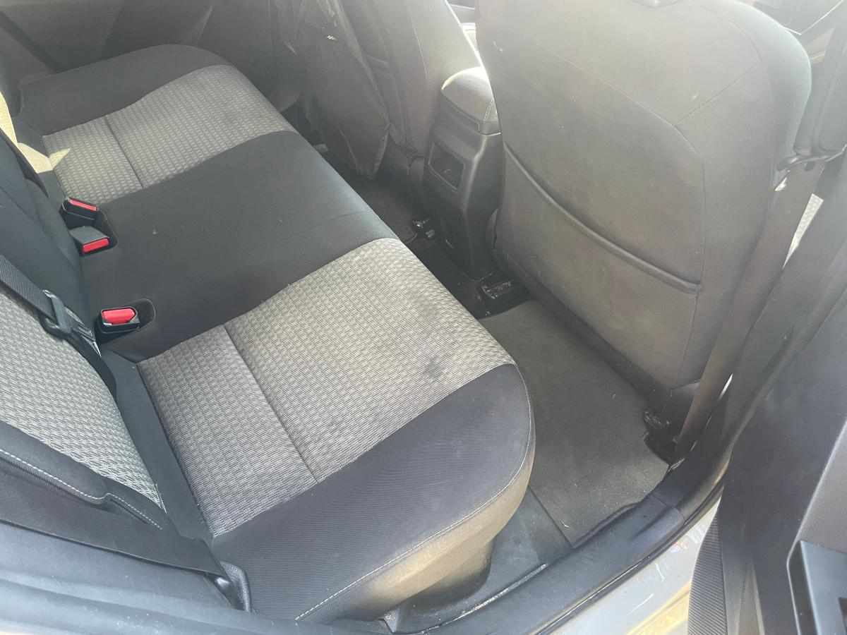 toyota-auris-1-8hsd-2017-hibrido-1800cc