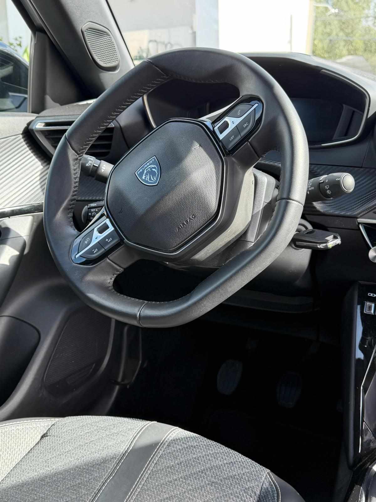peugeot-2008-1-2-puretech-2024-gasolina-1199cc