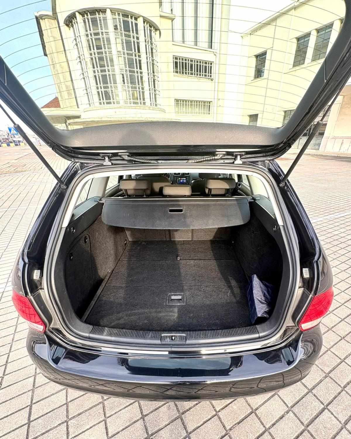 volkswagen-golf-2-0-tdi-2012-diesel-1968cc