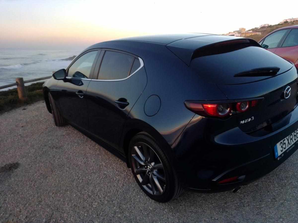 mazda-3-1-8-skyactiv-d-2019-diesel-1759cc