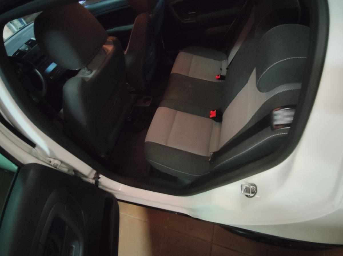 skoda-fabia-1-2-tsi-2011-gasolina-1197cc