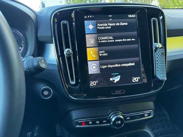 volvo-xc40-recharge-t4-phev-2022-gasolina-1477cc