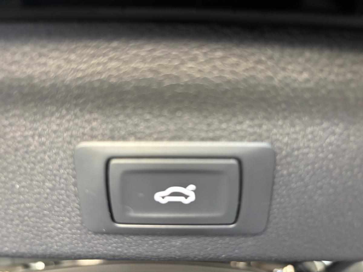audi-q3-35-tdi-2019-diesel-1968cc
