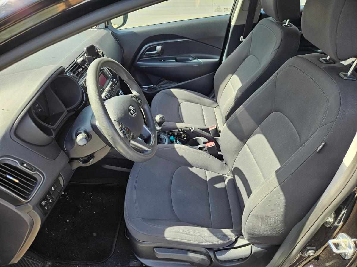 kia-rio-1-2-cvvt-2015-gasolina-1248cc