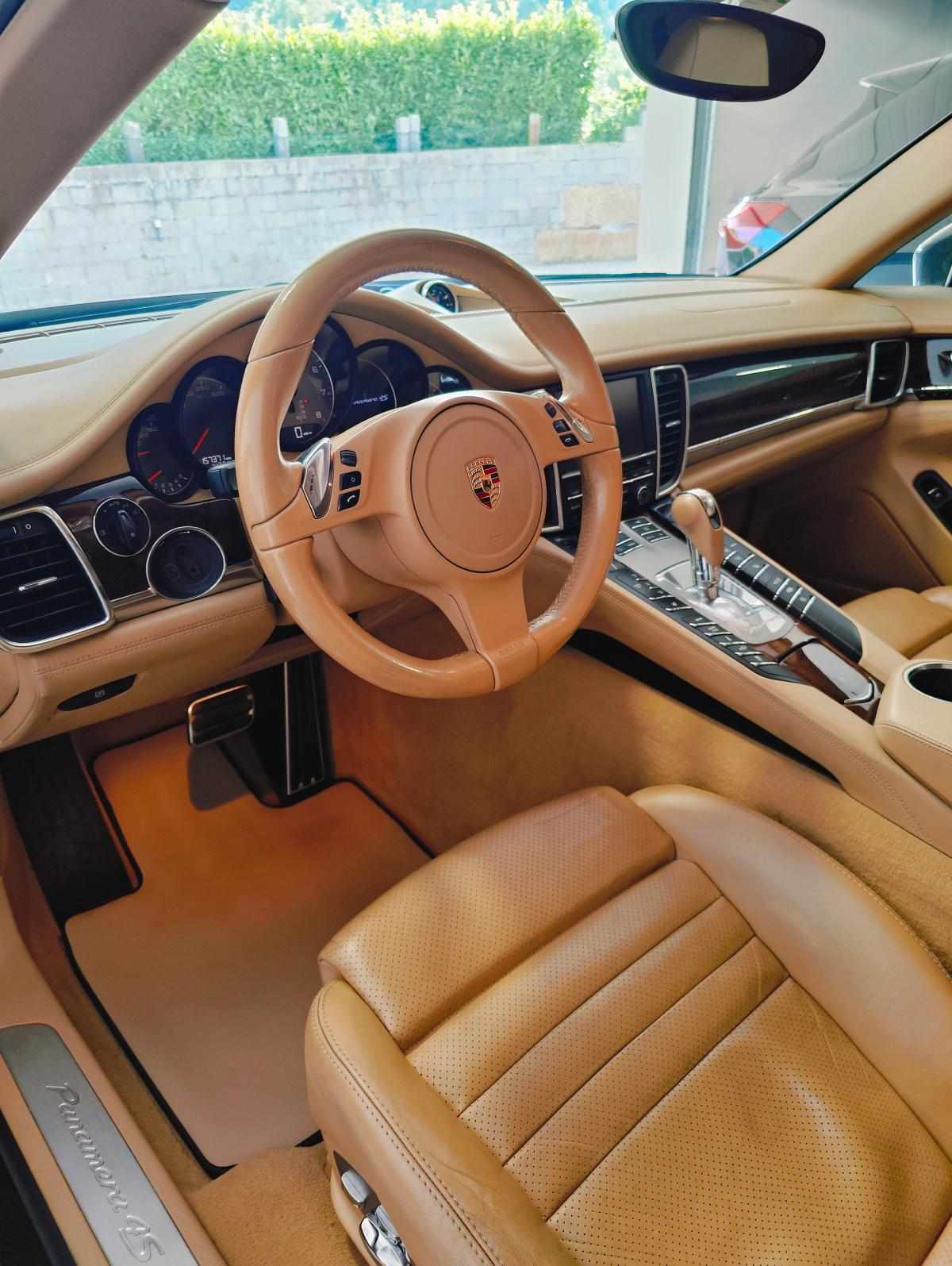 porsche-panamera-4s-2010-gasolina-4806cc