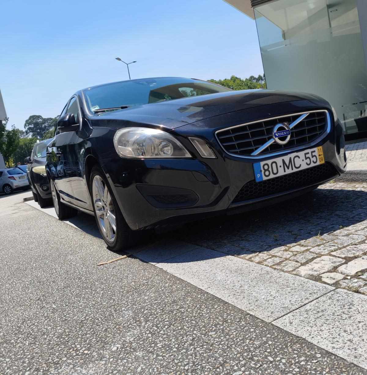 volvo-s60-2-0-d3-2011-diesel-1984cc