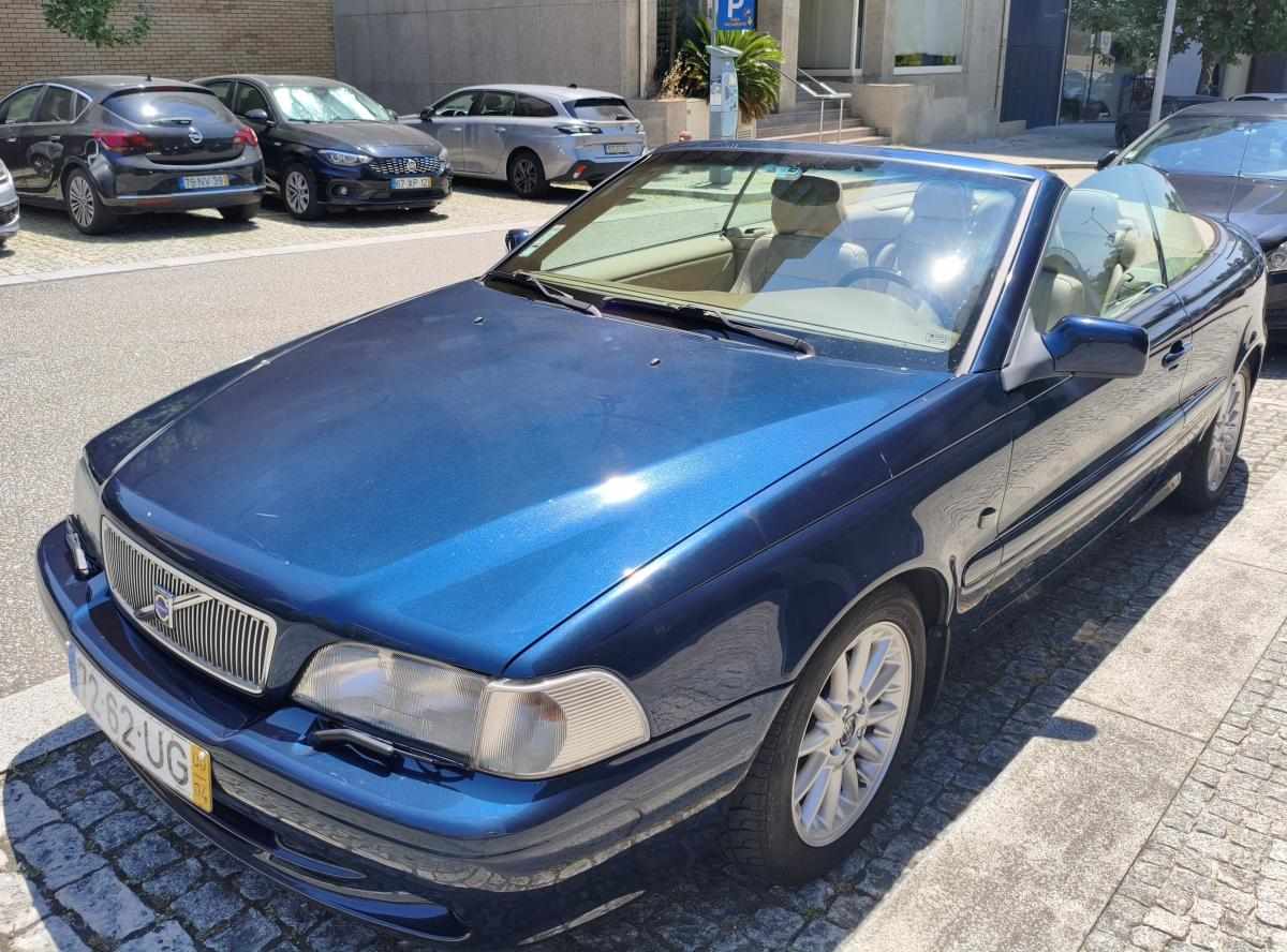 volvo-c70-2-0-163cv-2002-gasolina-1984cc