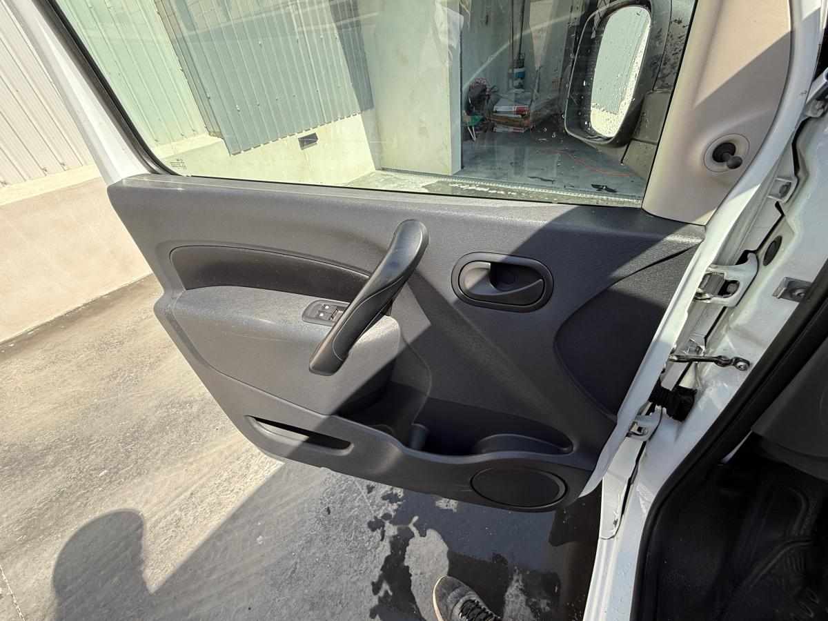 renault-kangoo-1-5dci-2012-diesel-1461cc