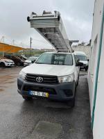 toyota-hilux-2-4-4wd-2017-diesel-2393cc
