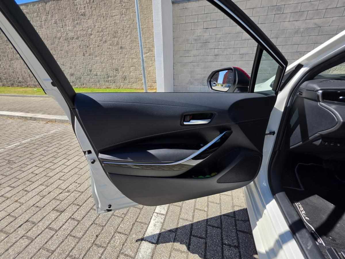 toyota-corolla-hybrid-2-0-vvt-i-2019-gasolina-1987cc