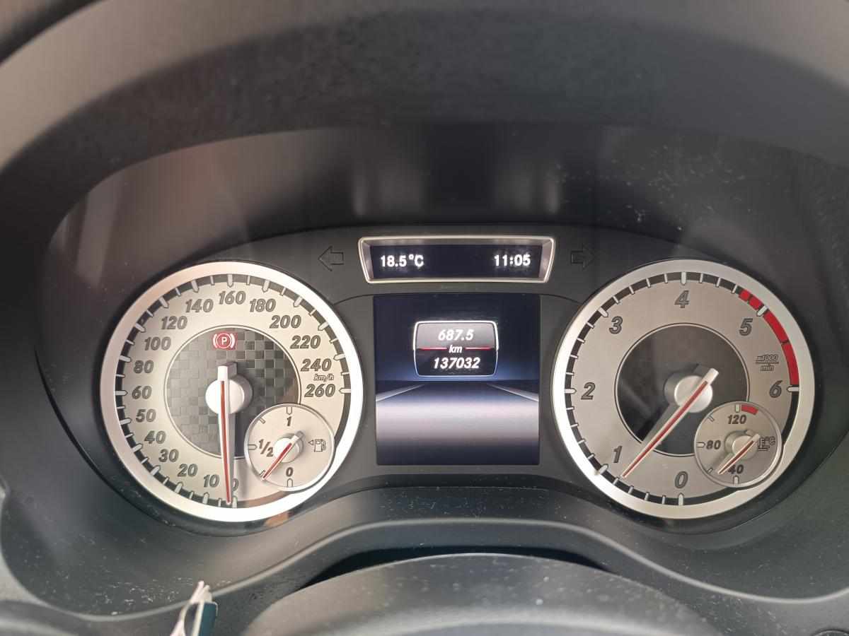 mercedes-benz-classe-a-a-160-cdi-2015-diesel-1461cc