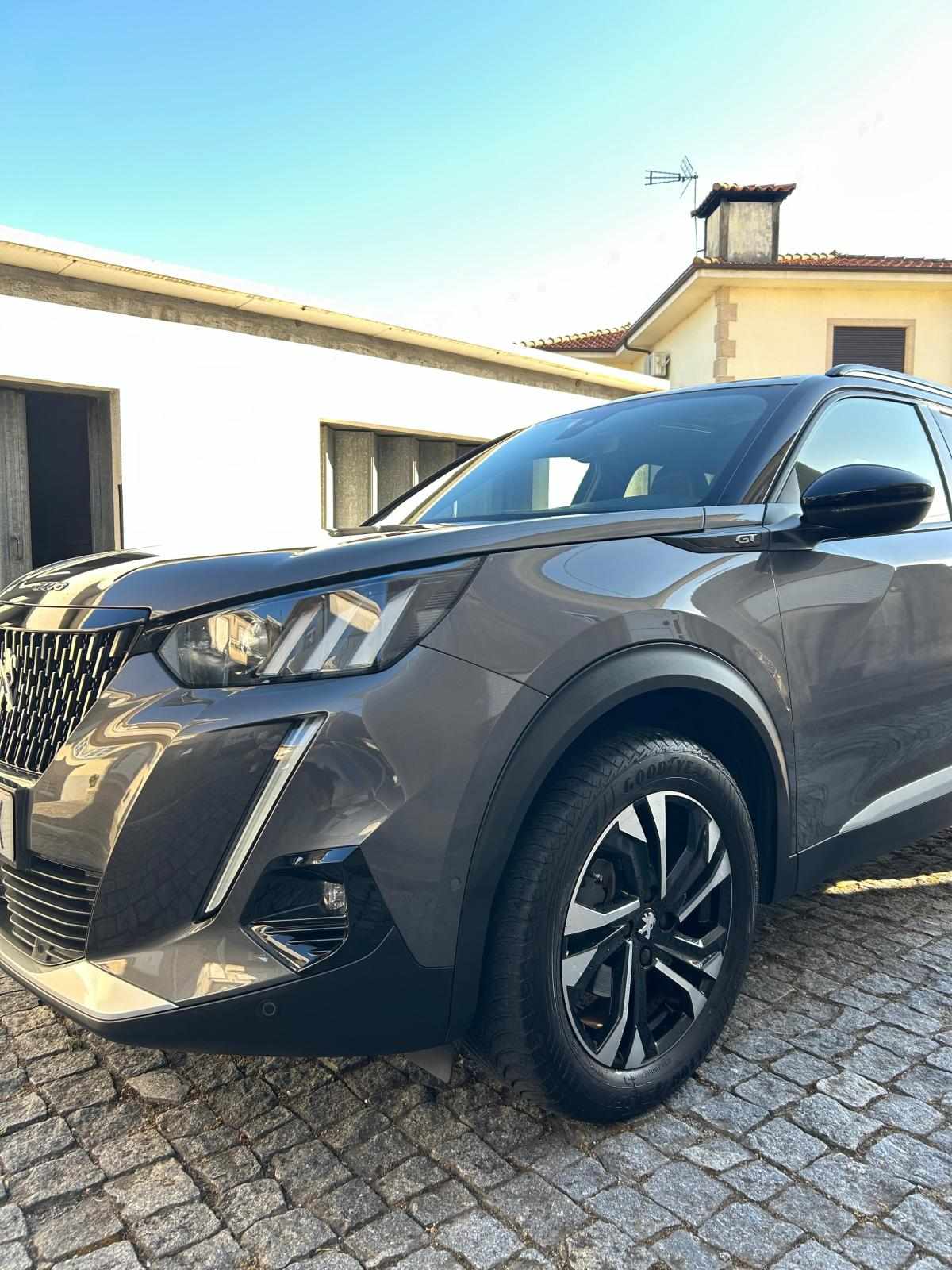 peugeot-2008-1-2-puretech-2021-gasolina-1199cc