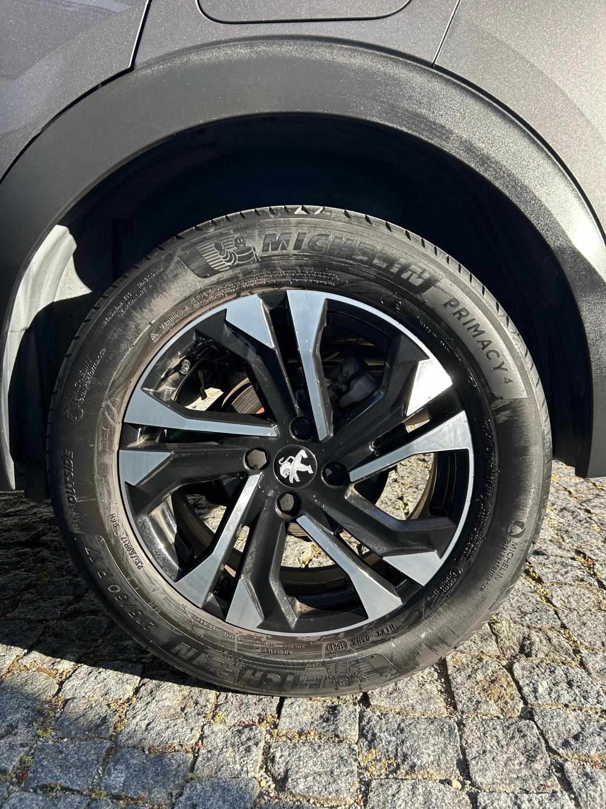 peugeot-2008-1-2-puretech-2021-gasolina-1199cc