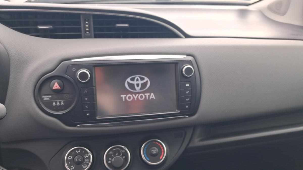 toyota-yaris-1-0-vvt-i-2014-gasolina-998cc