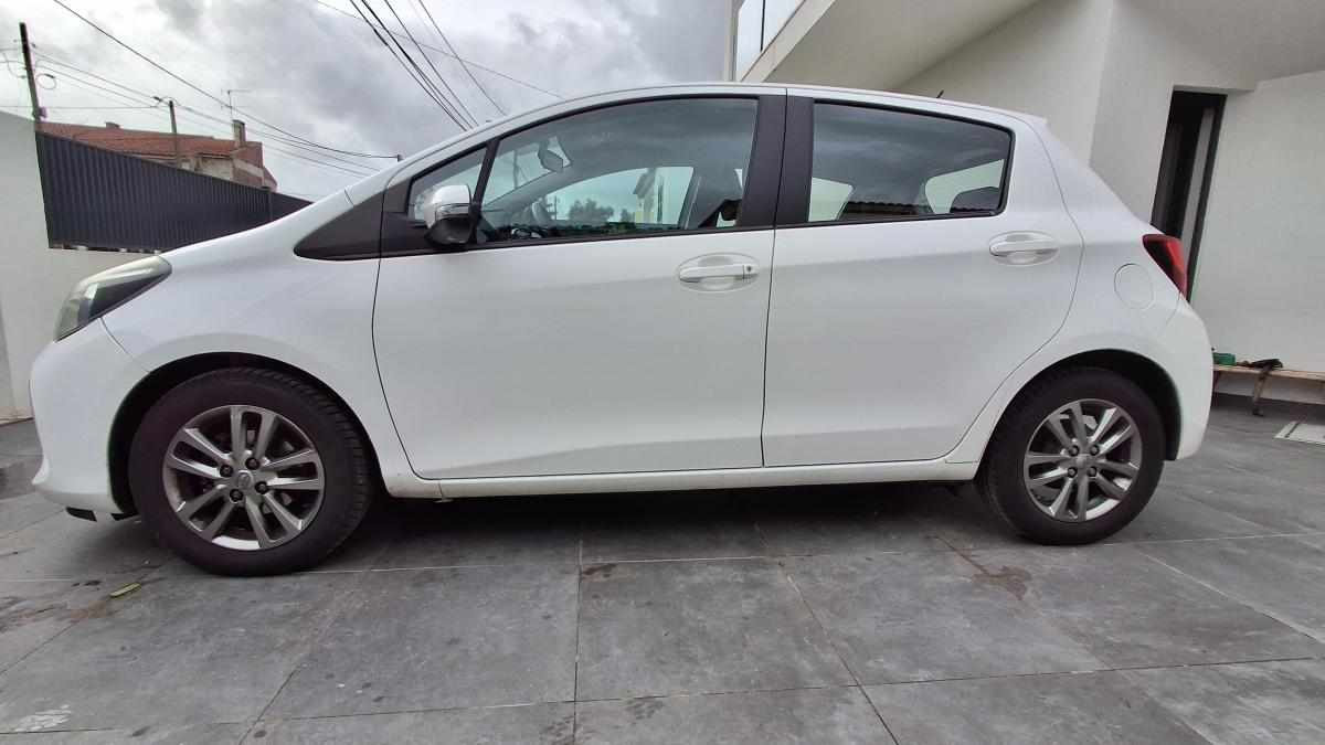 toyota-yaris-1-0-vvt-i-2014-gasolina-998cc