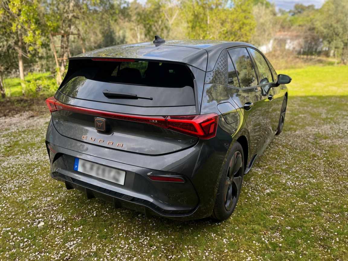 cupra-born-58-kwh-e-boost-2022-eletrico