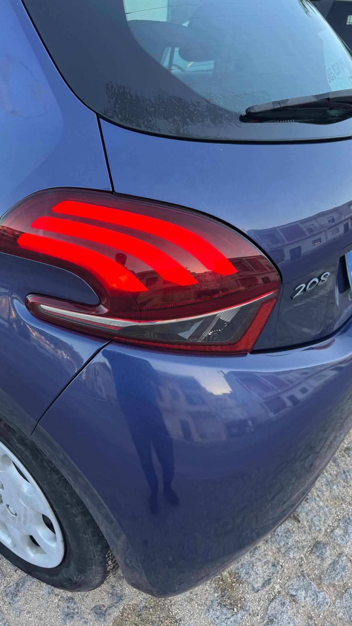 peugeot-208-1-6-bluehdi-2017-diesel-1560cc