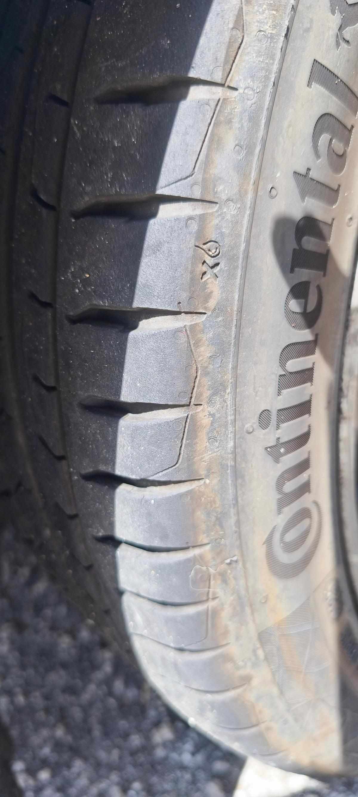 volvo-v40-1-6-d2-2013-diesel-1560cc