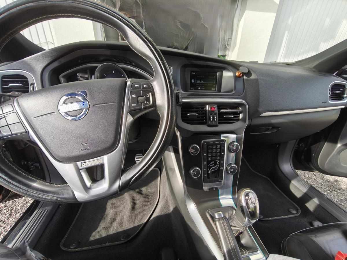 volvo-v40-1-6-d2-2013-diesel-1560cc