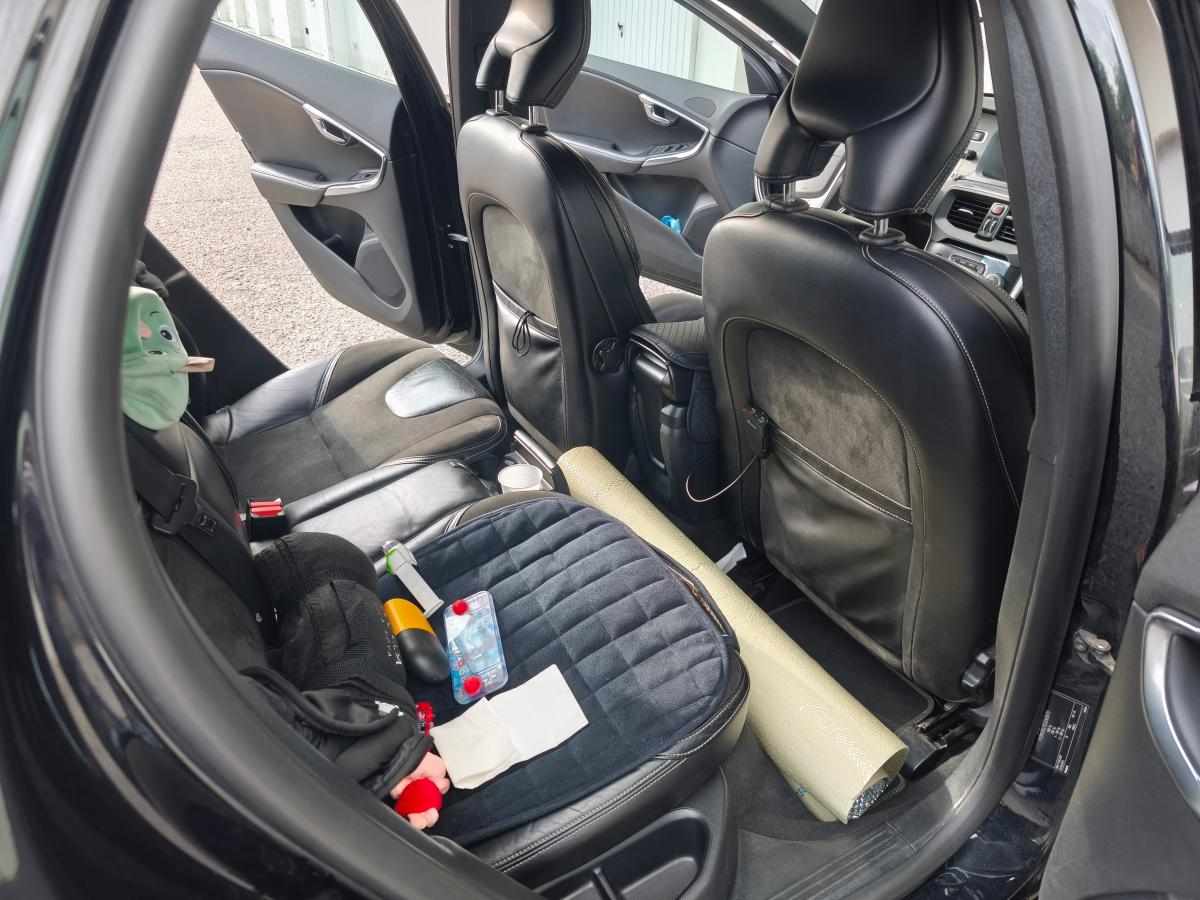 volvo-v40-1-6-d2-2013-diesel-1560cc