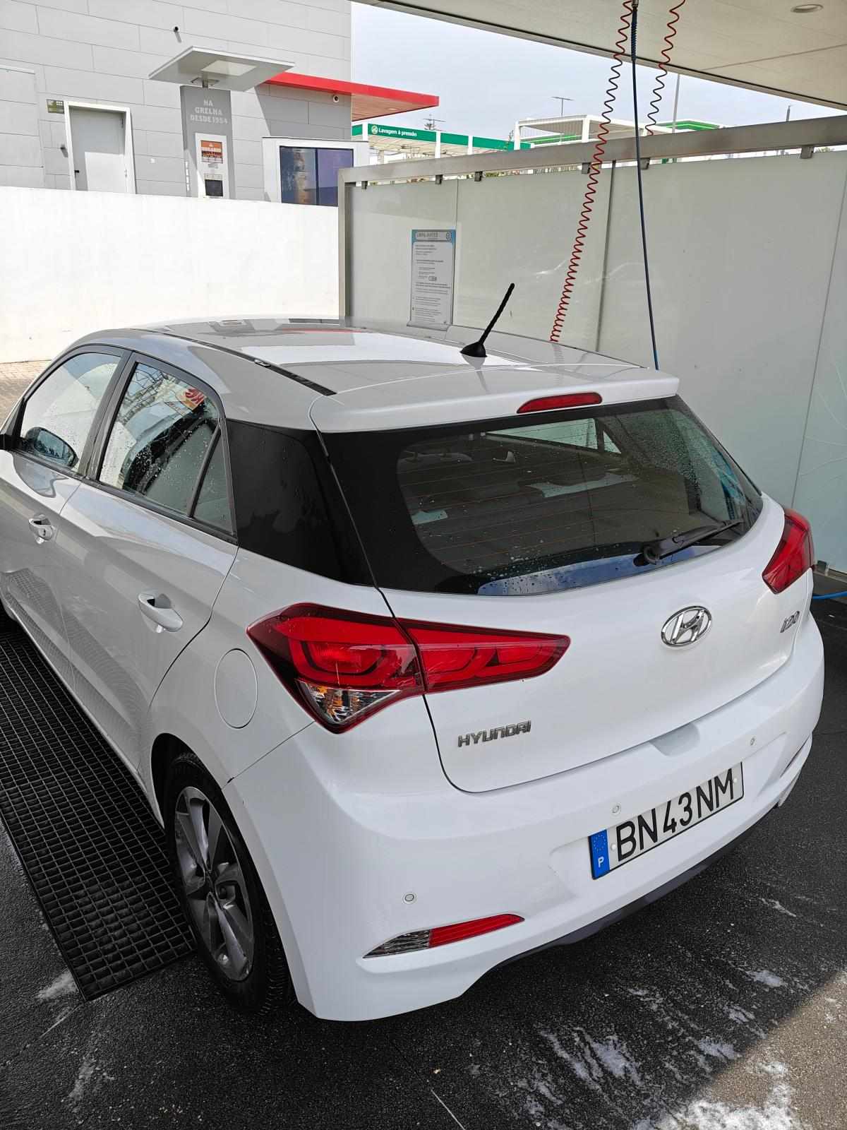 hyundai-i20-1-2-2015-gasolina-1200cc