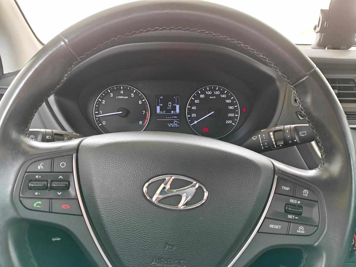 hyundai-i20-1-2-2015-gasolina-1200cc