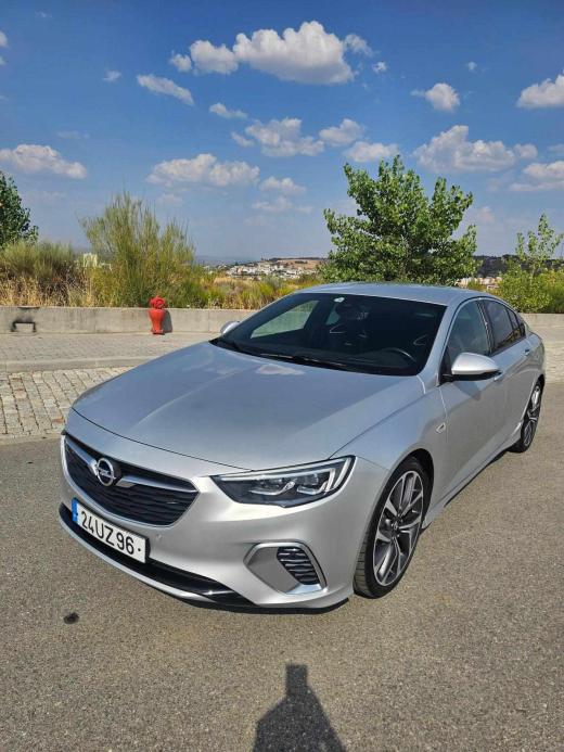 opel-insignia-2-0-cdti-4x4-2018-diesel-1956cc