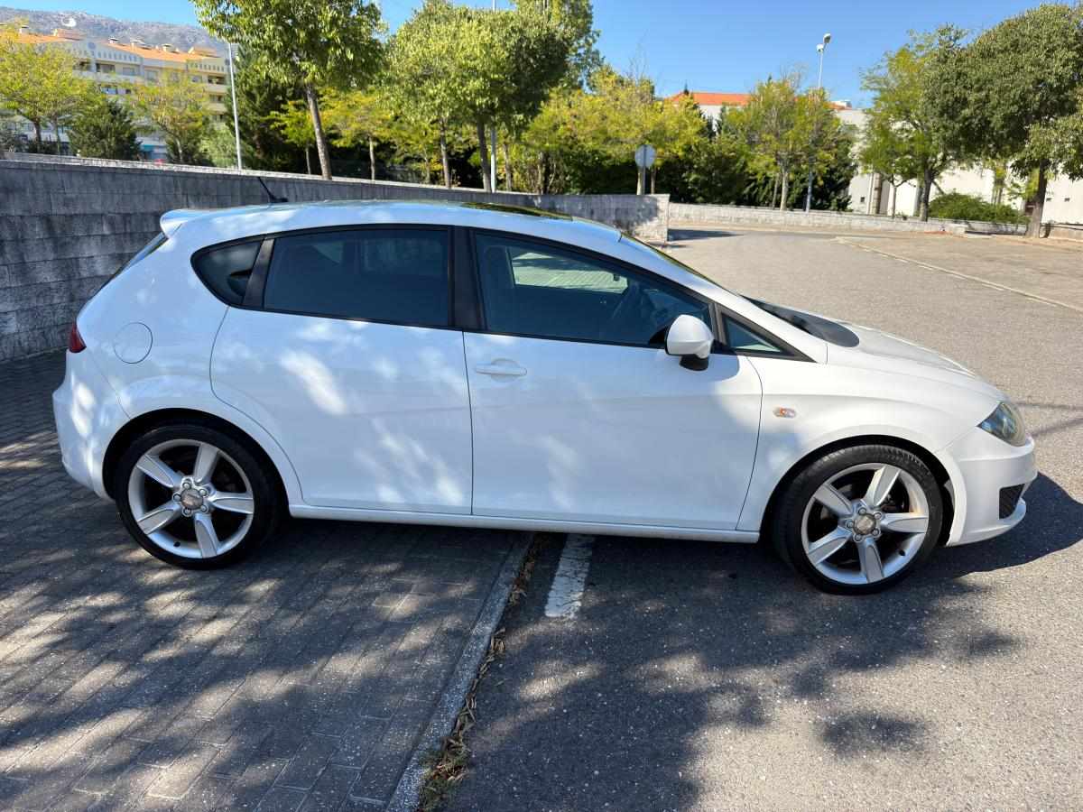 seat-leon-1-9-tdi-2009-diesel-1896cc