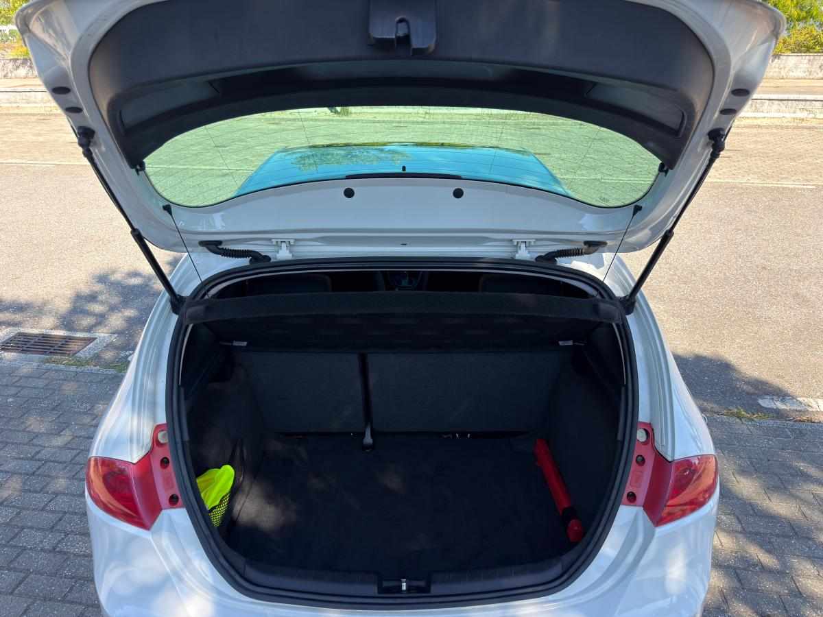seat-leon-1-9-tdi-2009-diesel-1896cc
