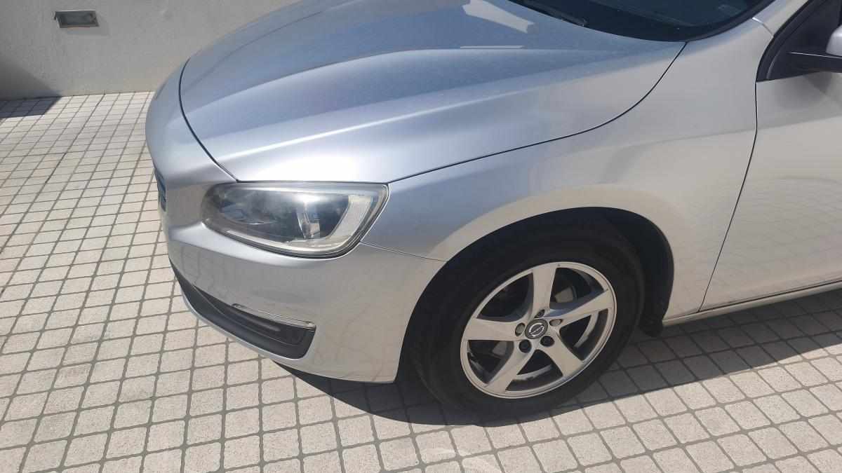 volvo-v60-1-6-d2-2015-diesel-1560cc
