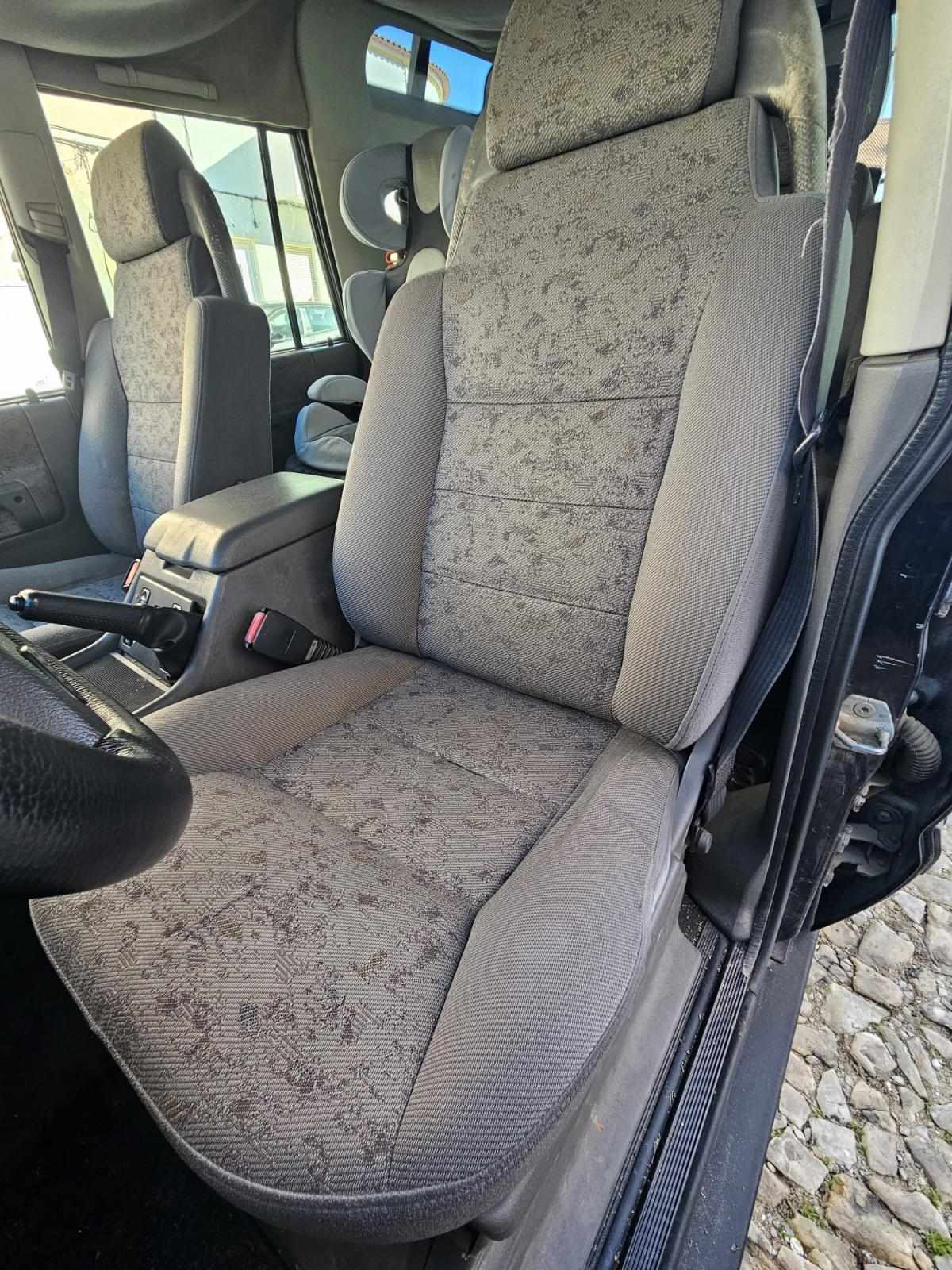 land-rover-discovery-2-5-awd-2000-diesel-2495cc