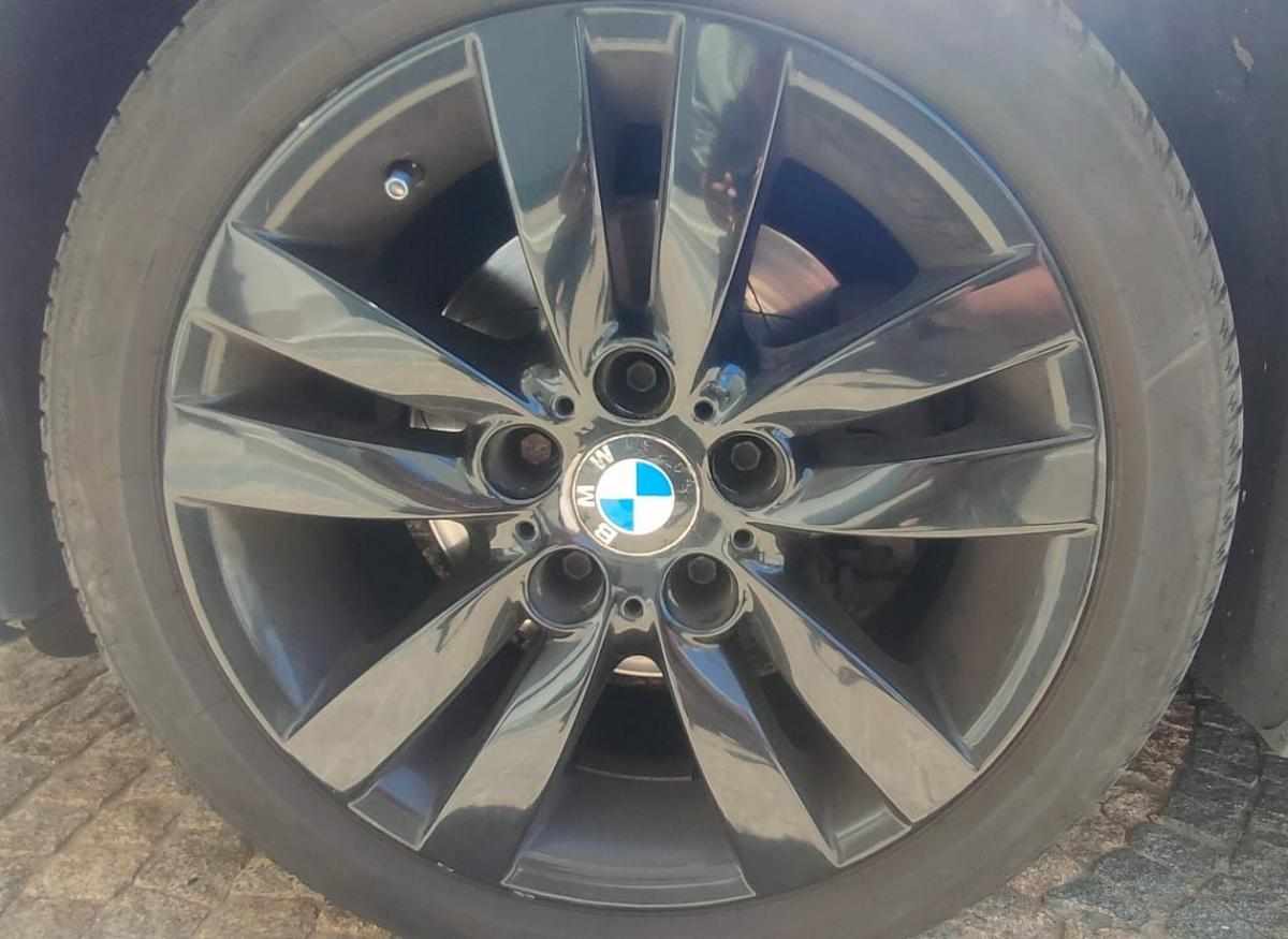 bmw-serie-3-320d-2010-diesel-1995cc