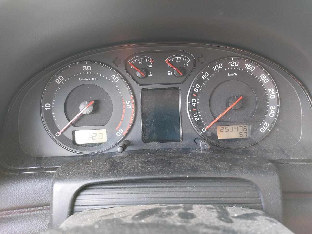 skoda-superb-1-9-tdi-2003-diesel-1896cc