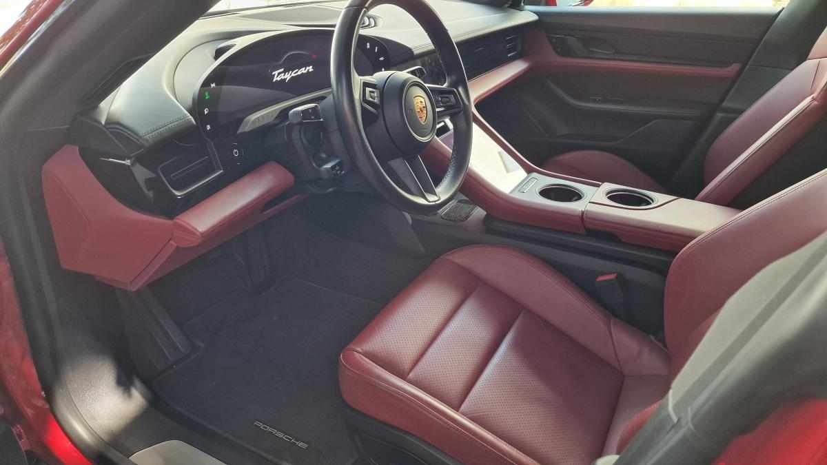 porsche-taycan-4s-2020-eletrico