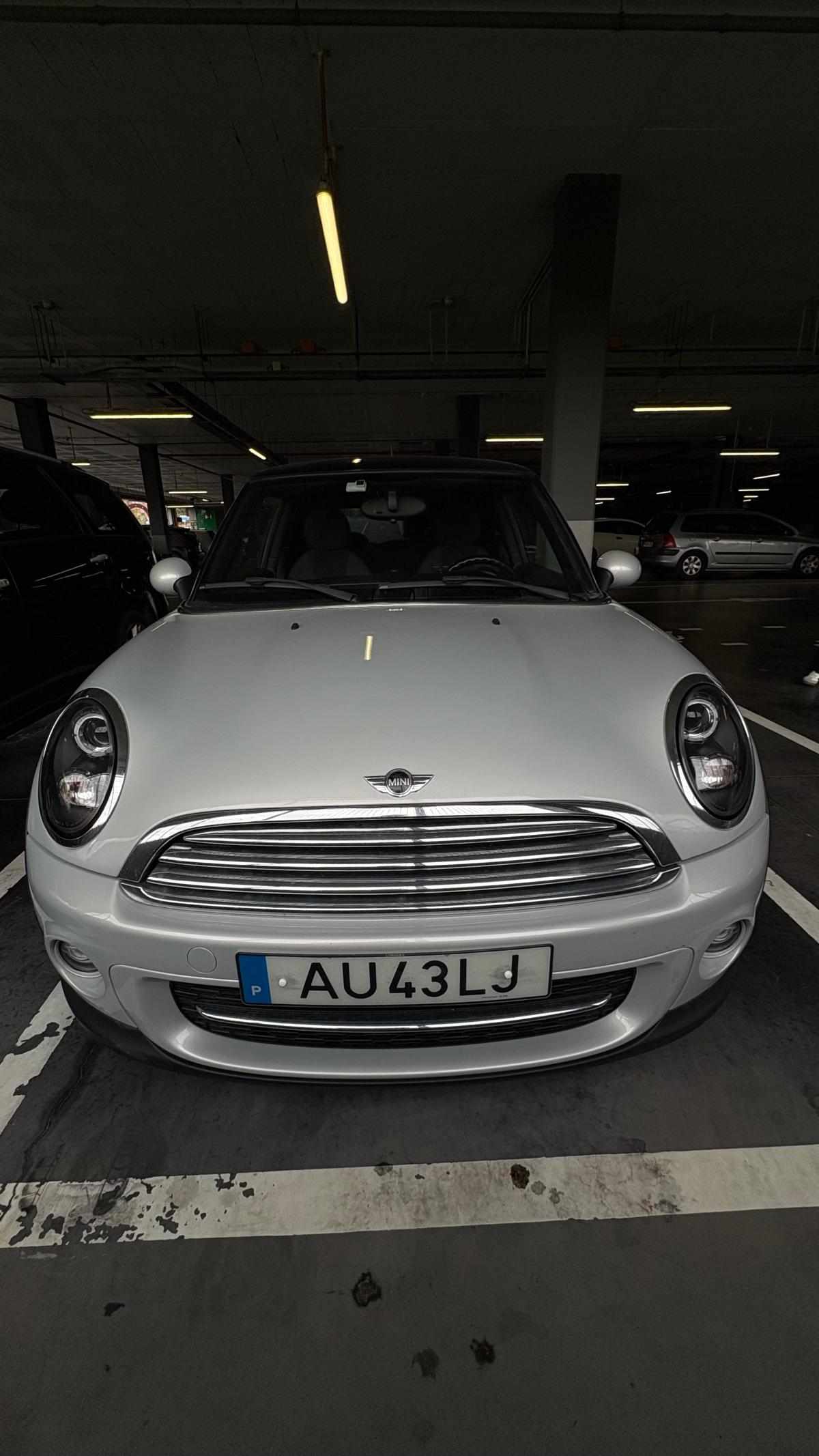mini-hatch-d-2-0-2014-diesel-1598cc