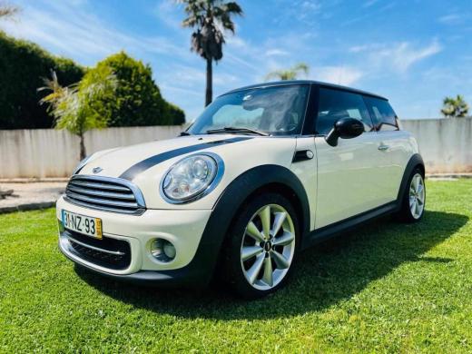 mini-hatch-d-2-0-2013-diesel-1598cc